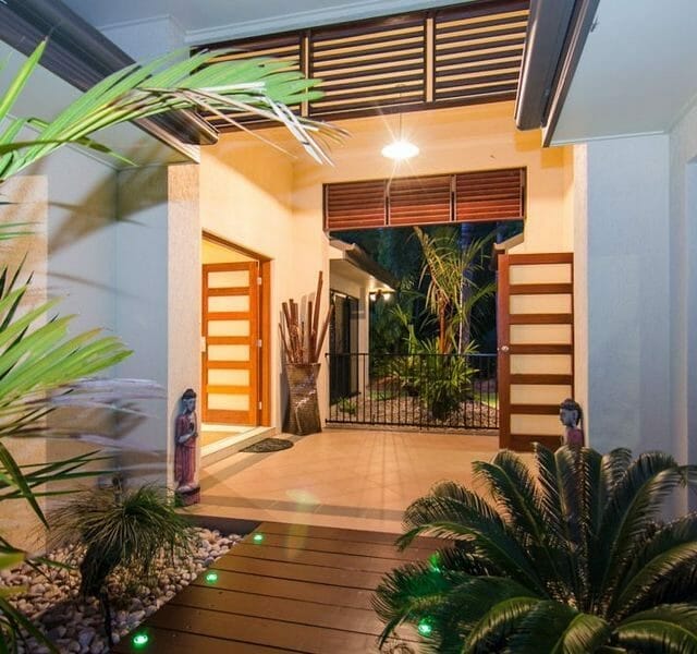 7 Jupiter Close, Clifton Beach, Qld