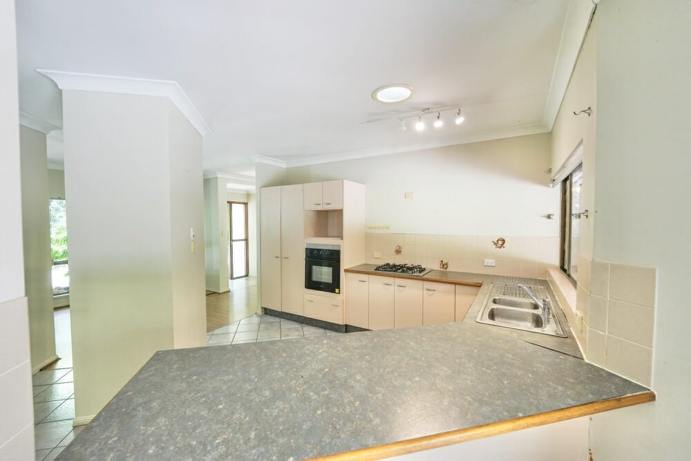 17 Bangalow Place0013