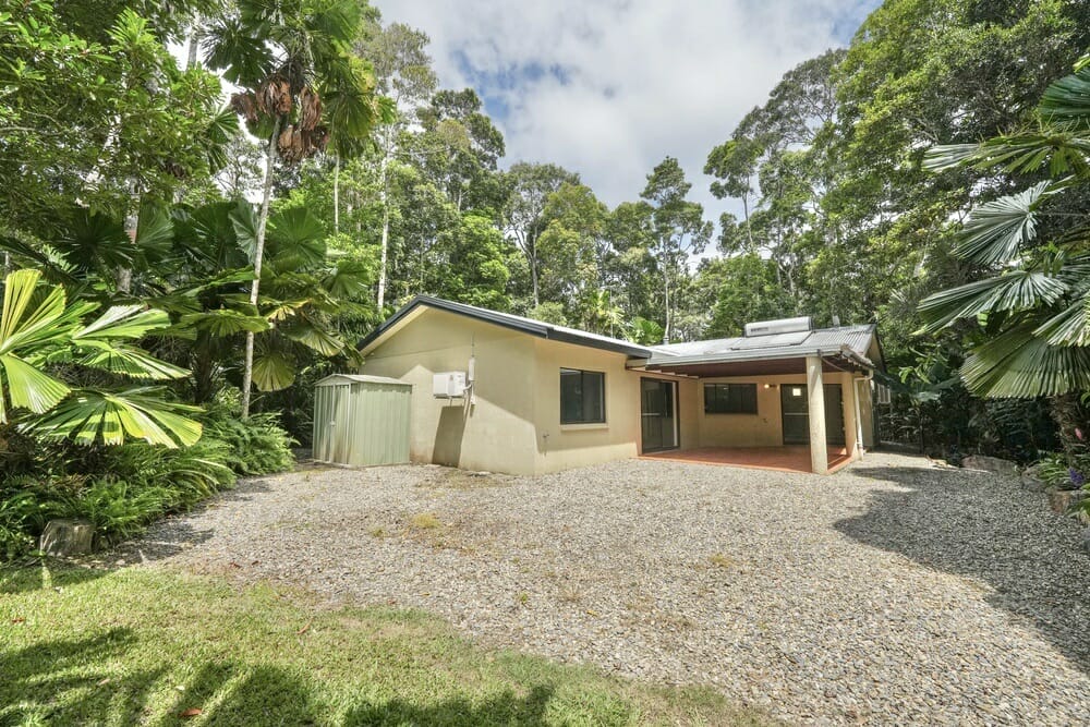 17 Bangalow Place0015