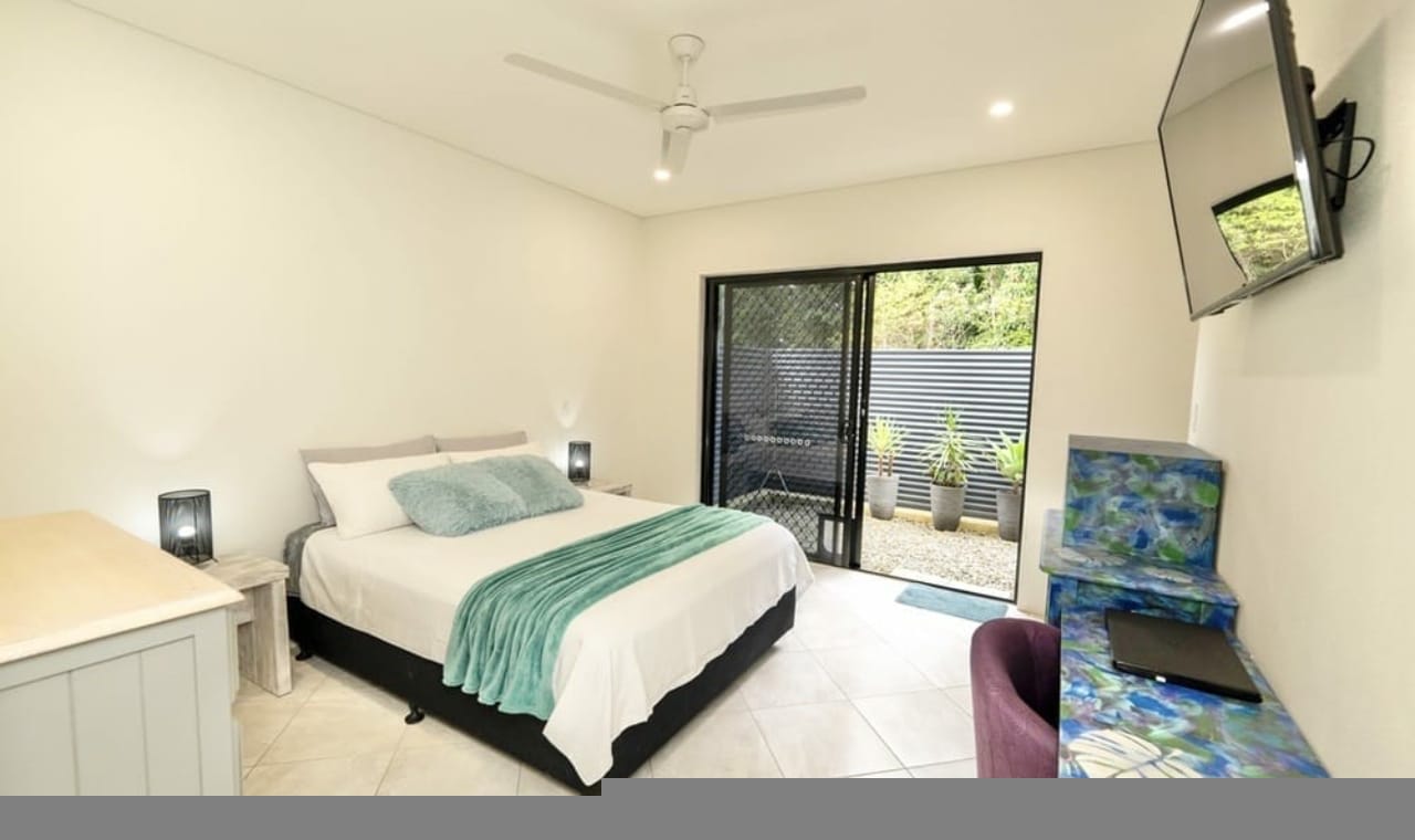2b Fairyand road0014