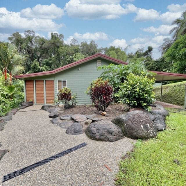 1 Veivers Street, Kuranda Qld 4881