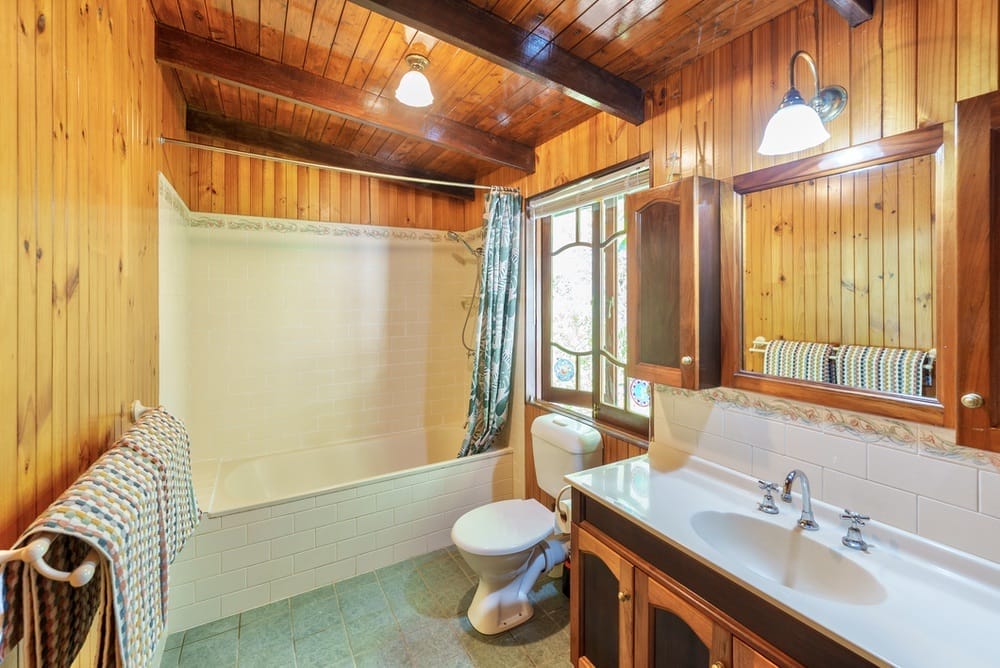 68 Greenforest Road0011