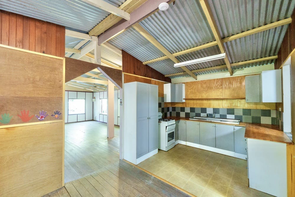68 Greenforest Road0018