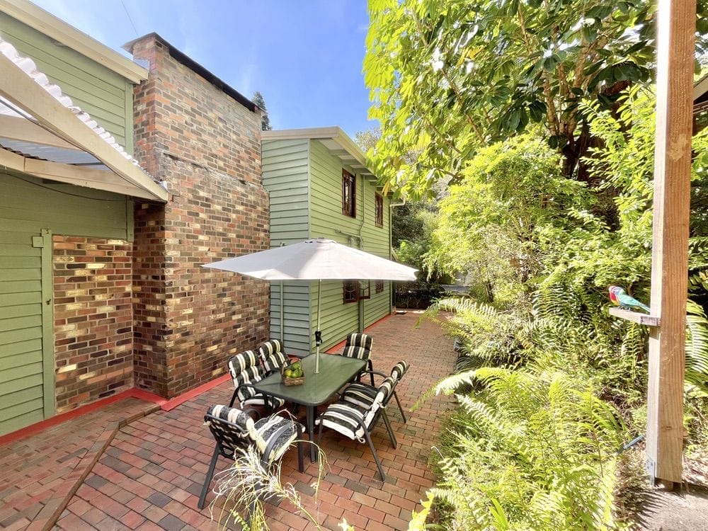68 Greenforest Road0023