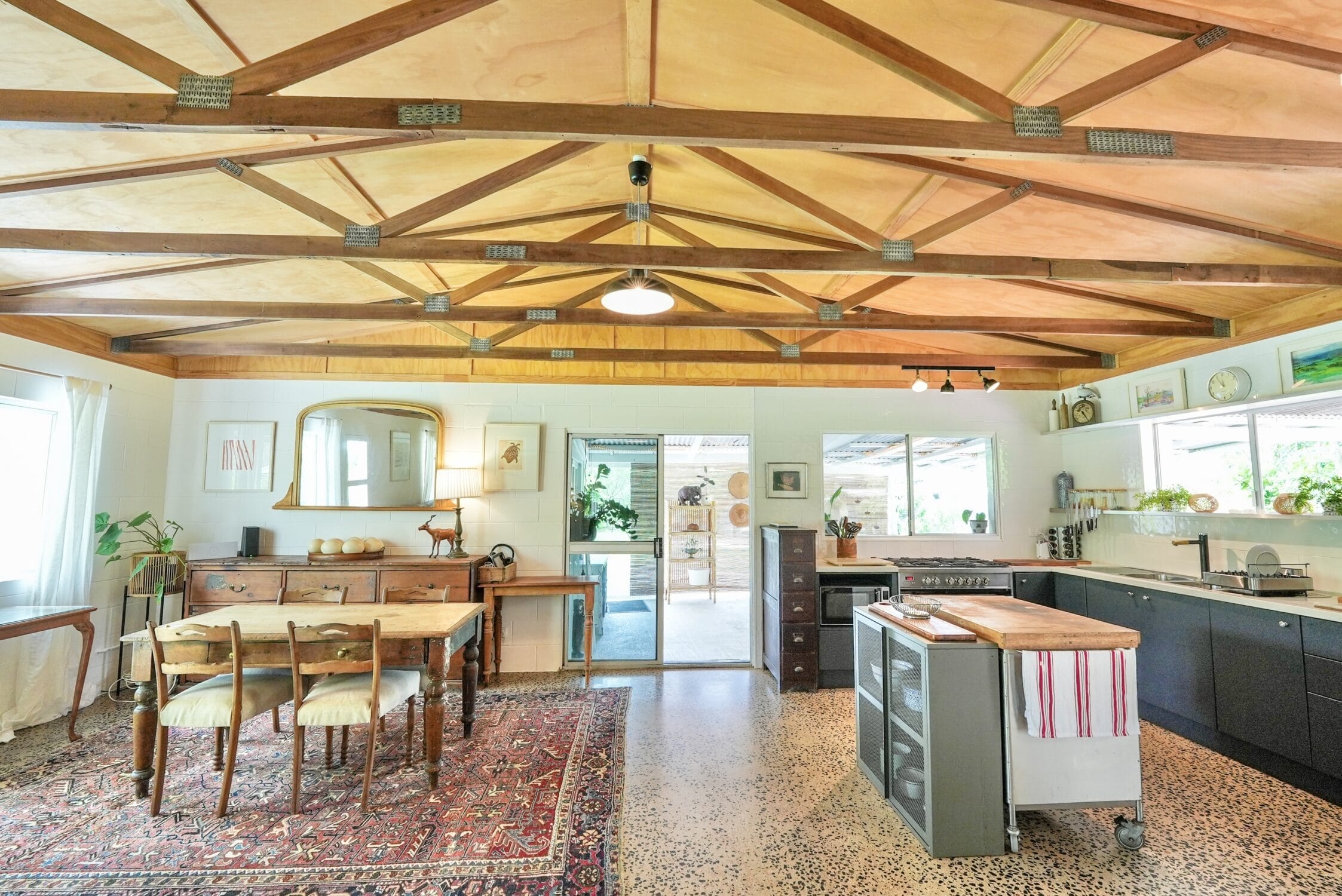 2204 Kennedy Highway, Koah, Qld 4881